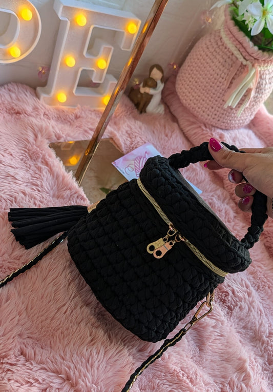 Handmadeblack crochet bag