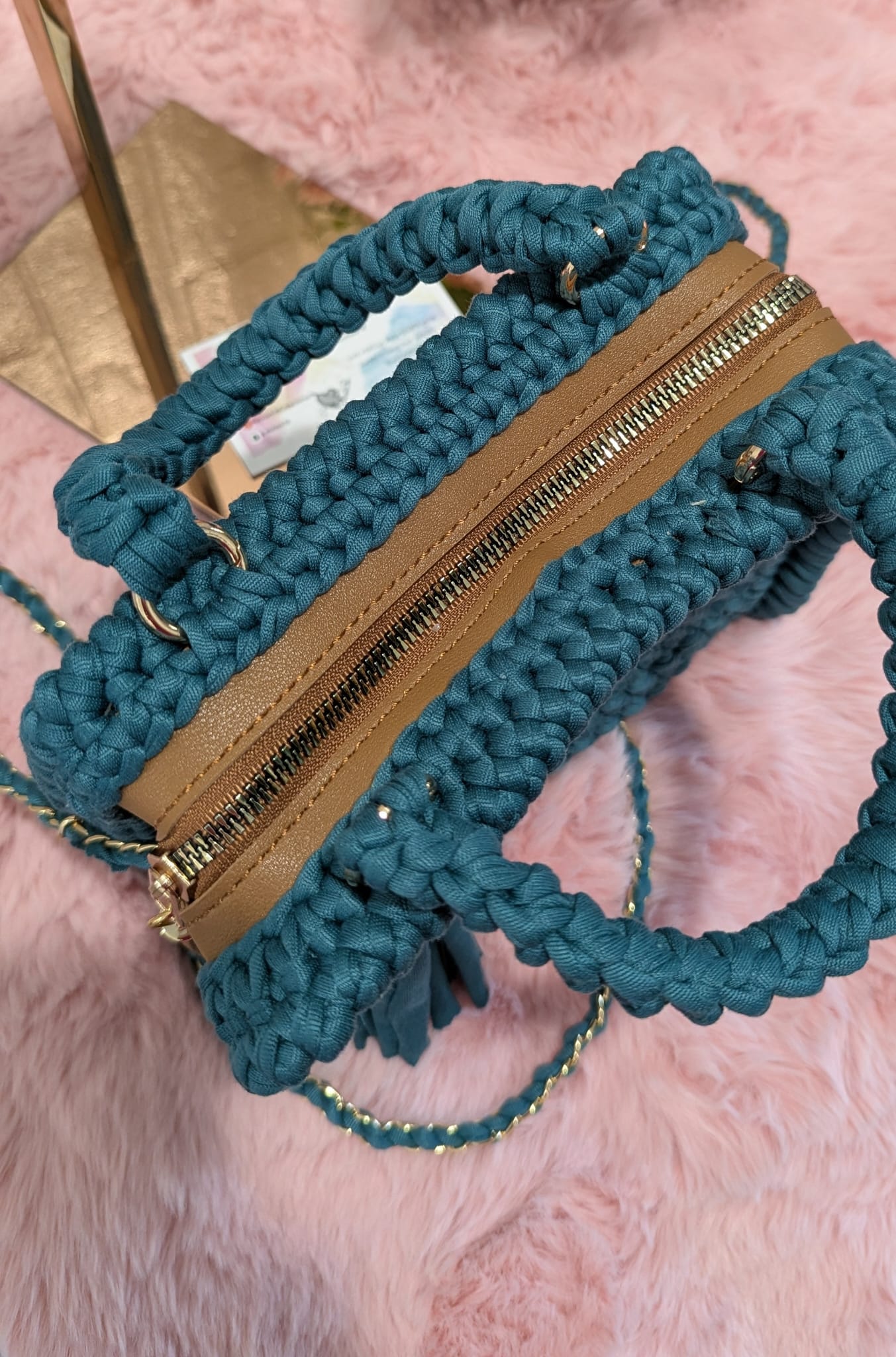 Handmade kelly crochet bag